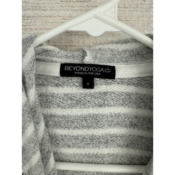 Beyond Yoga Striped Live Out Loud Hooded Swim Cover Up Dress Womens S Gray White - Picture 5 of 7